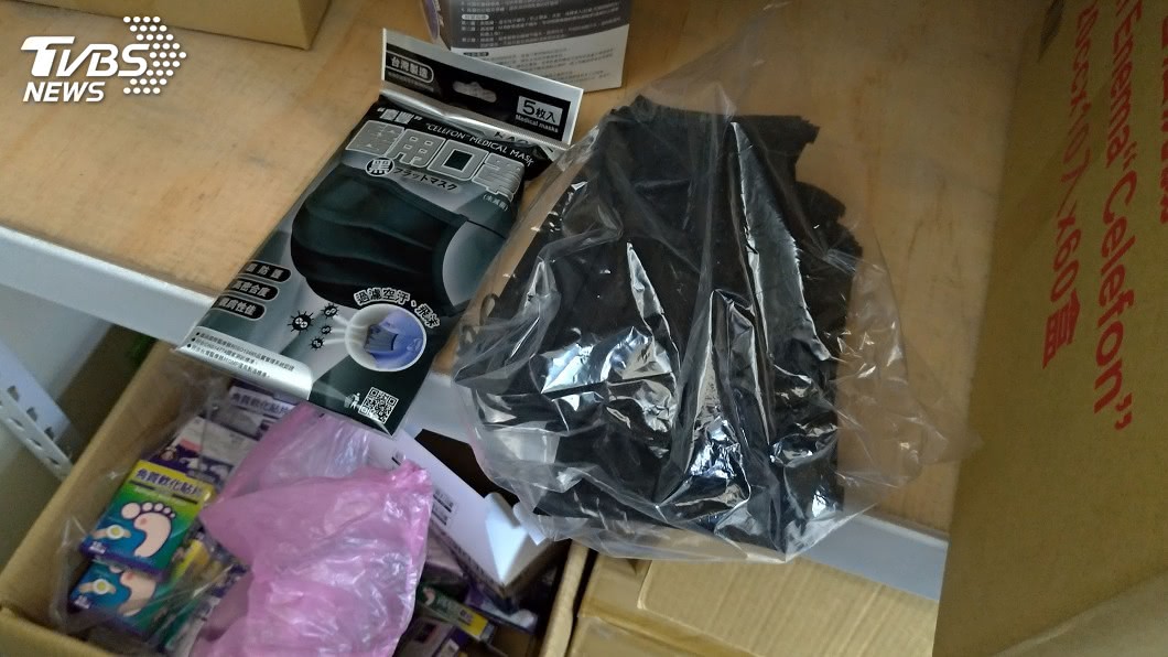 士檢查獲非法製造工廠　查扣7000片醫用口罩