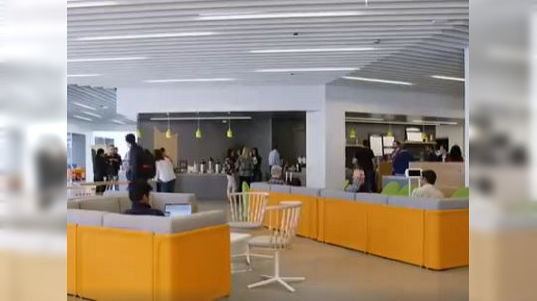 Adobe總部翻修變彩色 員工能自選辦公室