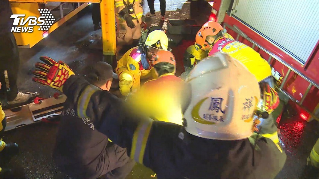 消防父重傷昏迷13天 兒喊「帶手機叫醒他」惹人鼻酸
