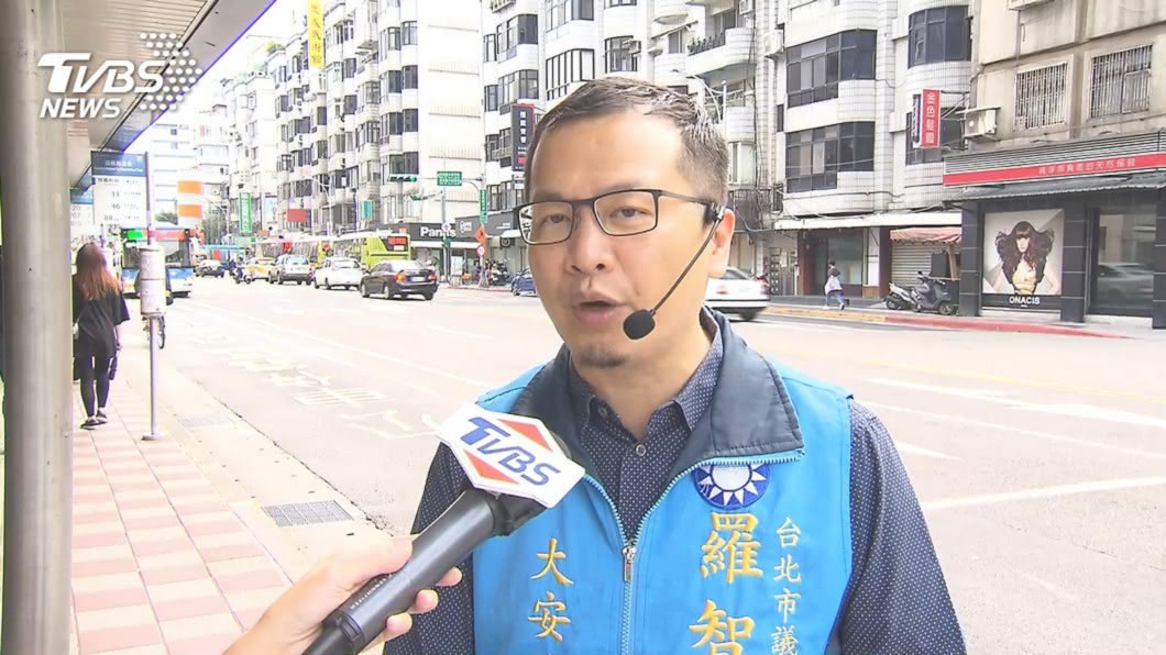 羅智強認為丟包小孩的是政府。(圖/TVBS資料照)