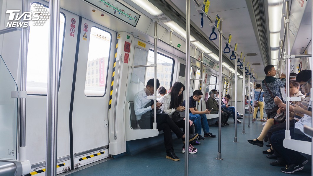 為追查乘客資訊與接觸者 深圳地鐵啟動實名制乘車