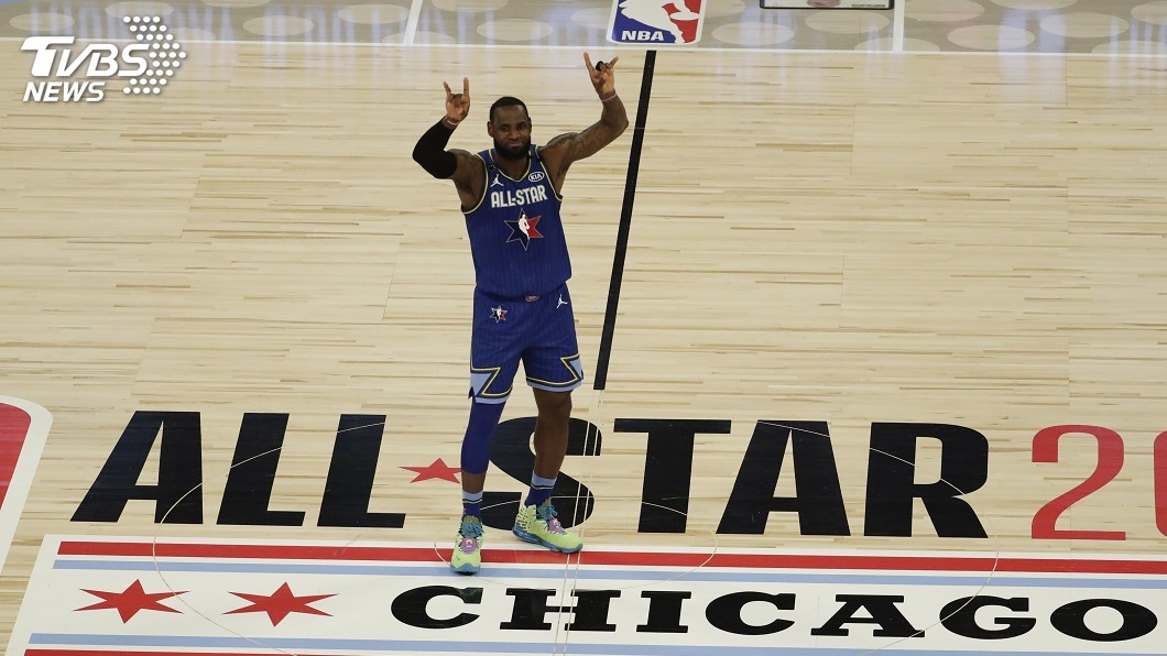 看齊Kobe曼巴精神 詹姆斯隊明星賽逆轉勝