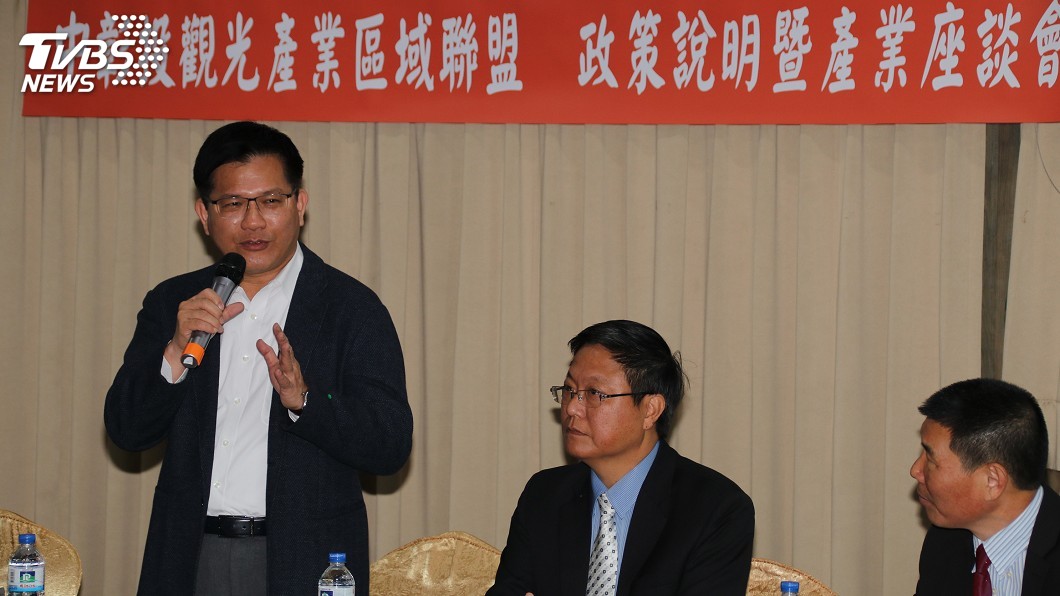 武漢肺炎衝擊觀光 林佳龍允補助業者助後續轉型