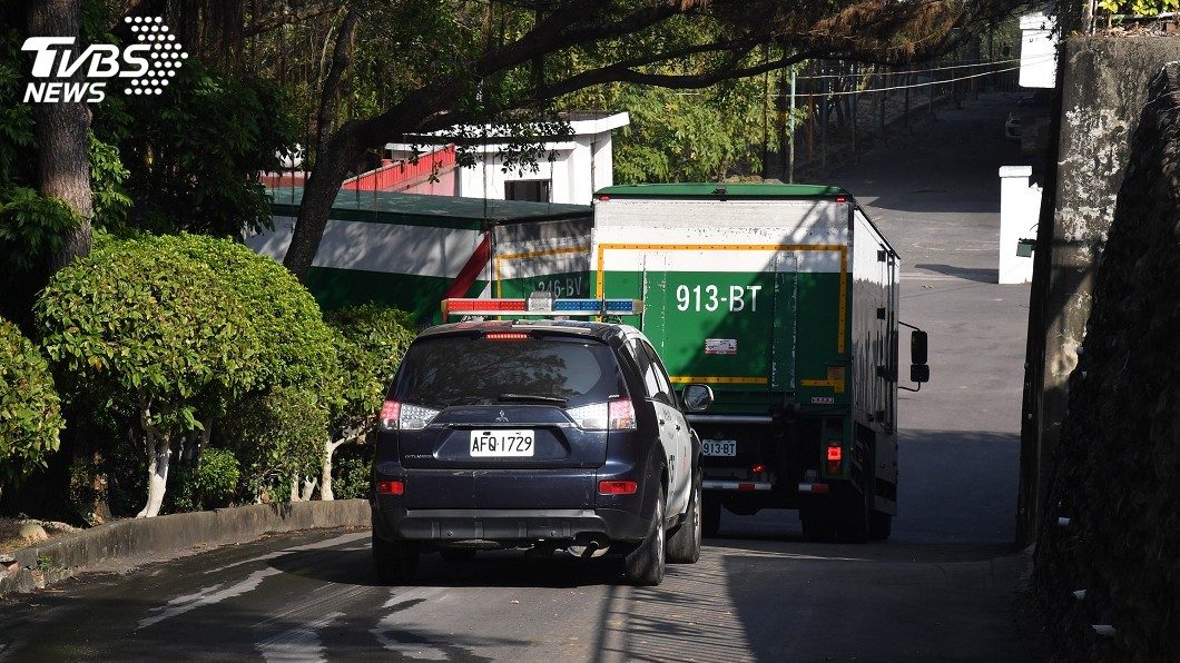 疫情延燒口罩太夯 郵差:開郵車配送如駕運鈔車