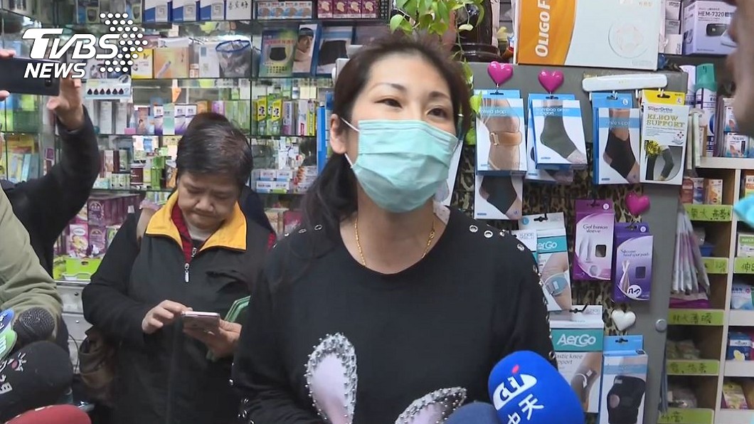 爆暗槓百萬片口罩高價賣爽賺3千萬 藥局老闆娘回應了