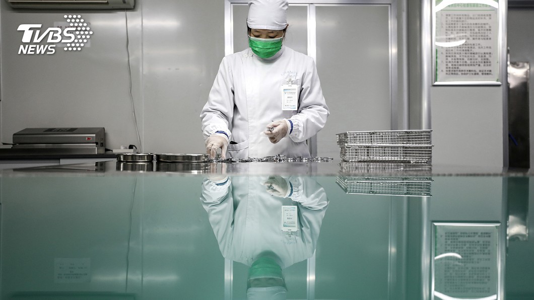 外界疑又被搶救？　武昌醫院院長染疫病逝