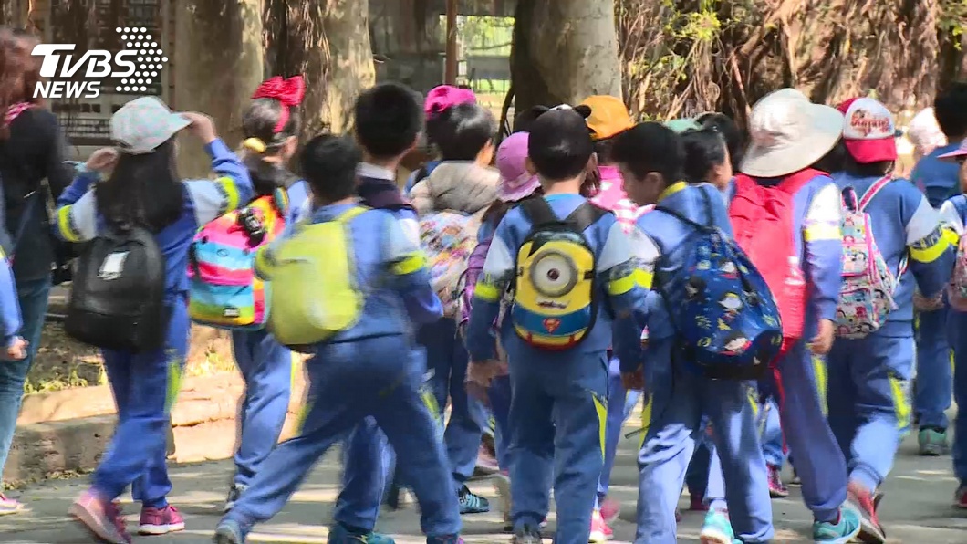 快訊／彰化縣：高中以下畢業旅行需延至五月後