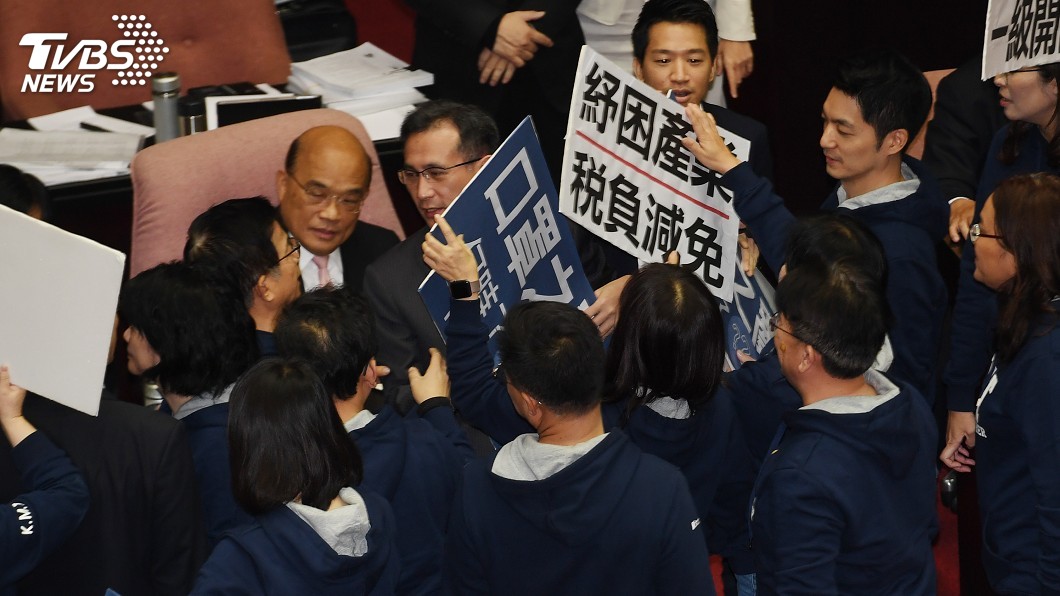 駁斥口罩之亂 蘇貞昌:絕對沒有亂且價格最便宜