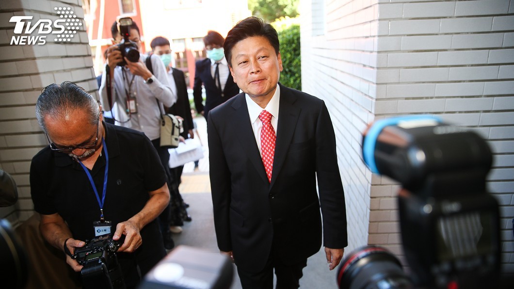 是否恢復黨籍惹議 傅崐萁:從政近20年都是正藍