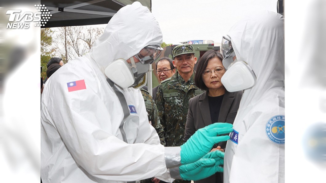蔡總統：有信心化學兵群能替民眾築起防疫堡壘