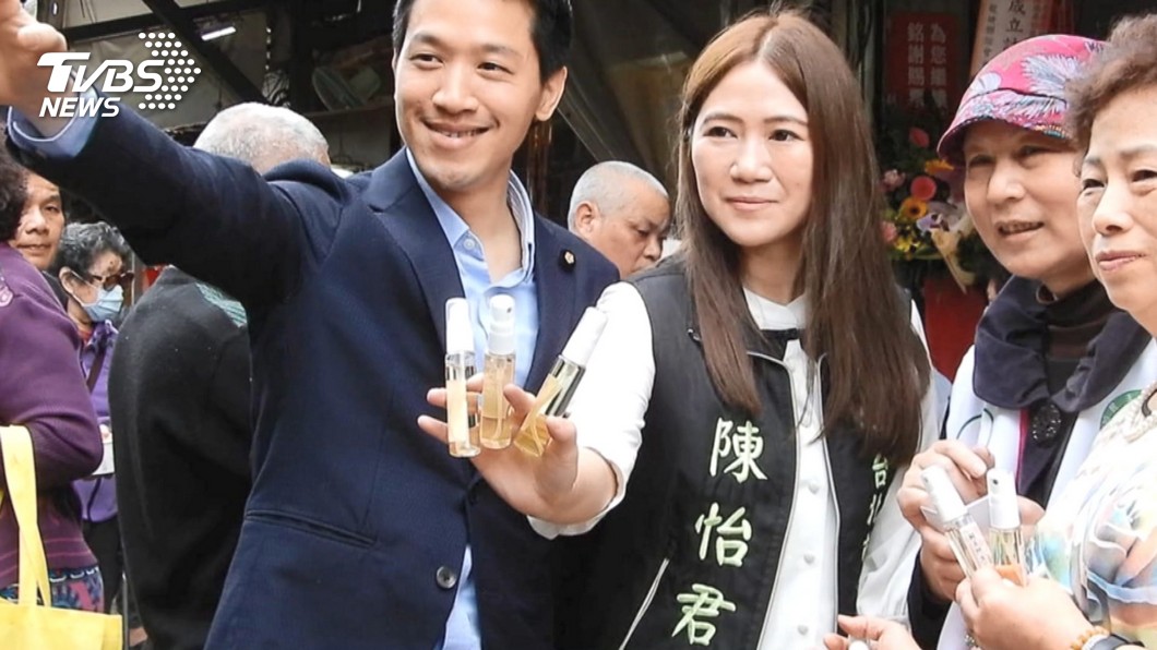 民進黨籍台北市中山、大同區市議員陳怡君位於台北市議會的辦公室，今（12）日遭檢調搜索，引發各界關注。（圖／TVBS）