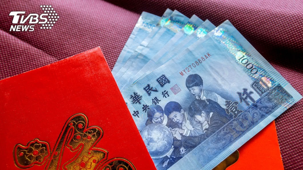 路邊撿紅包下場超慘!女星「連衰2個月」險沒命