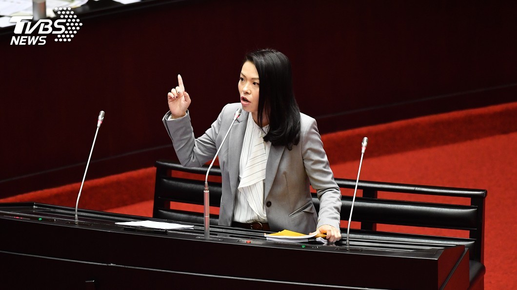 防疫項目僅一條 高虹安立院處女秀記潘文忠醜一