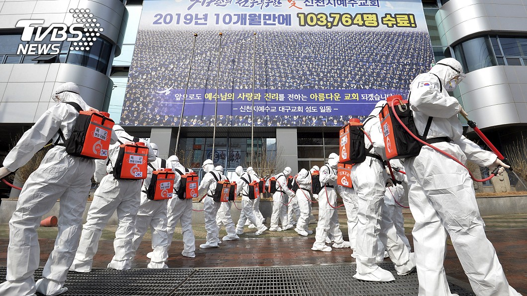 南韓新冠肺炎疫情大爆發,確診者多與新天地教會有關。(圖/達志影像美聯社)