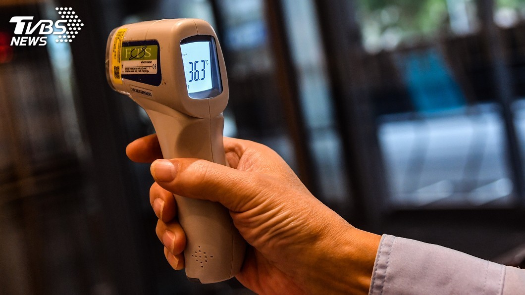 網購額溫槍　基隆女子卻收到「一箱垃圾」