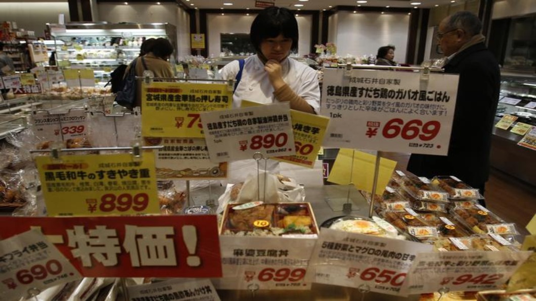 日本防疫「自肅」模式 娛樂.餐飲各行冷清