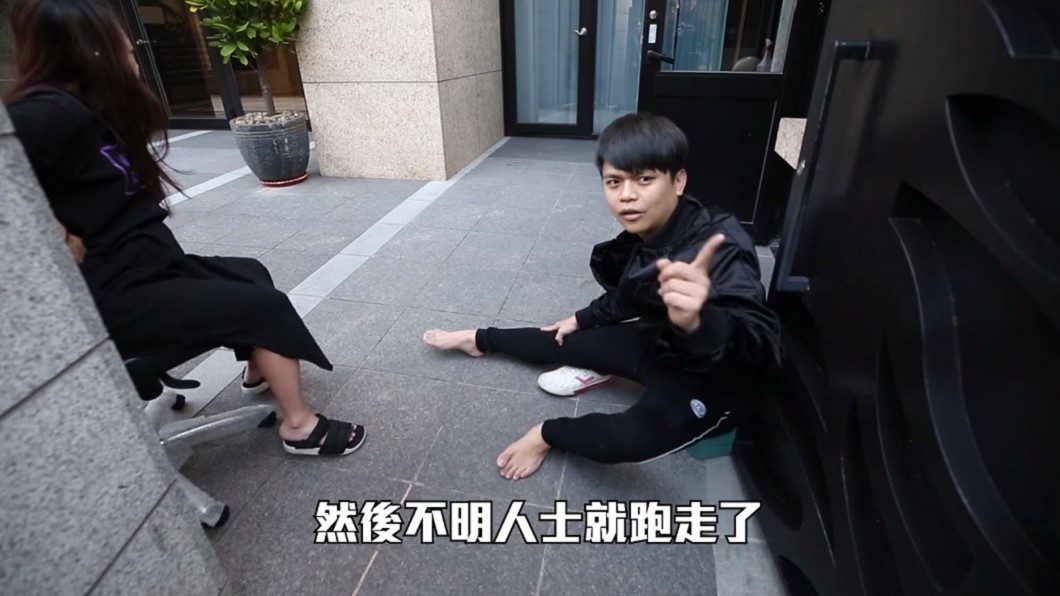 蔡阿嘎公布影片還原事發經過。(圖/翻攝自YouTube蔡阿嘎頻道)