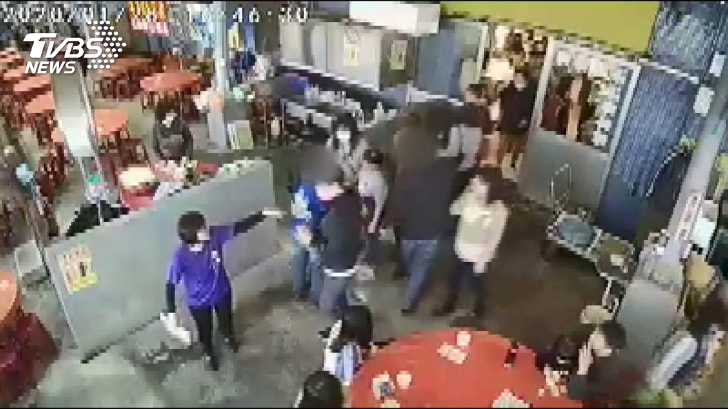 搶客人遭肢體推擠　女業者憤提告性騷擾