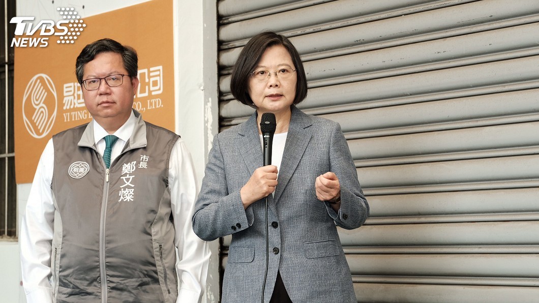 防疫考量總統聯訪撤麥克風架　行程與副總統錯開
