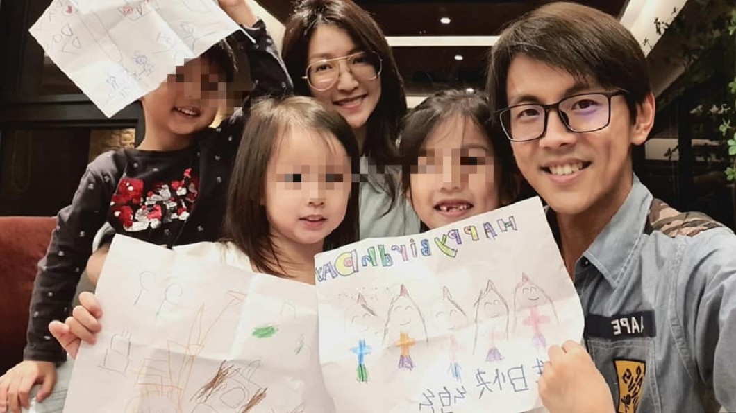 阿翔透露妻子燒菜給全家人吃就是禮物。(圖/翻攝自陳秉立臉書)