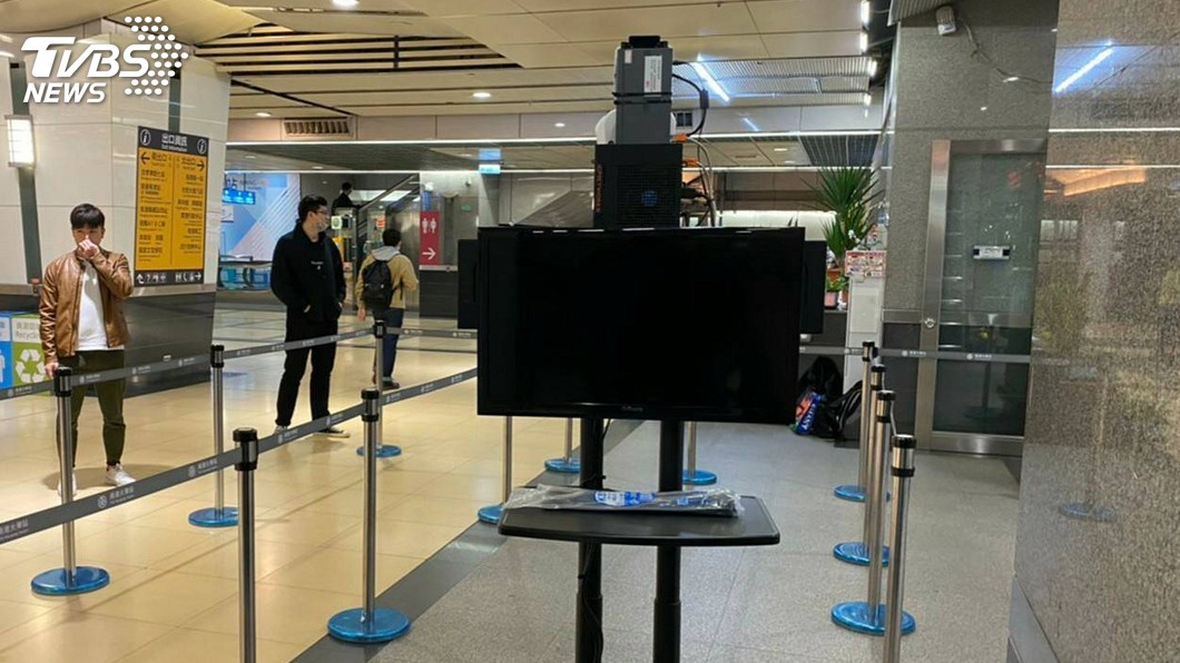 台鐵防疫升級 首台紅外線熱顯像儀南港車站測試