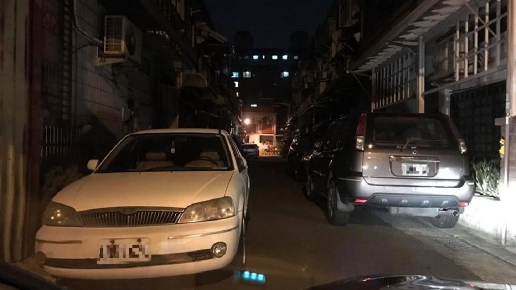 違停「封路」害他回不了家!警怒:兩小時開一次單