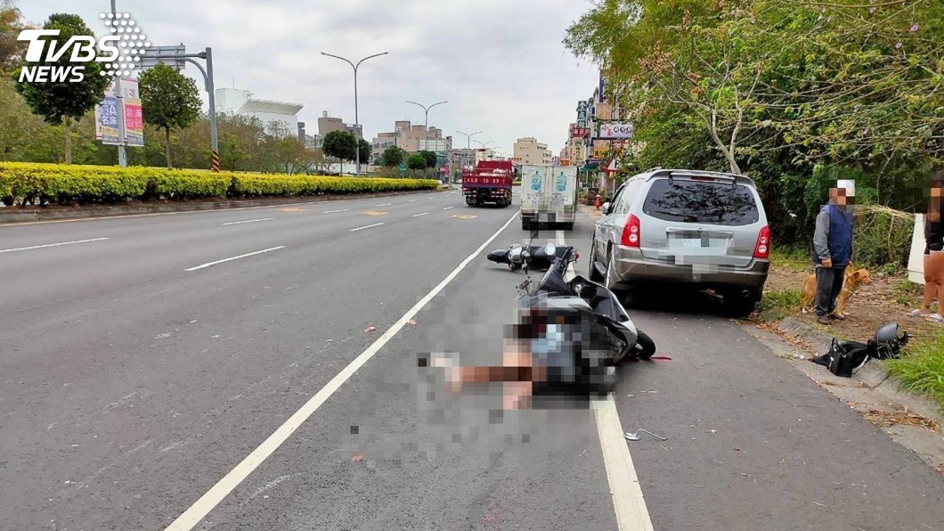台1線民雄段死亡車禍 18歲女騎士遭貨車輾斃