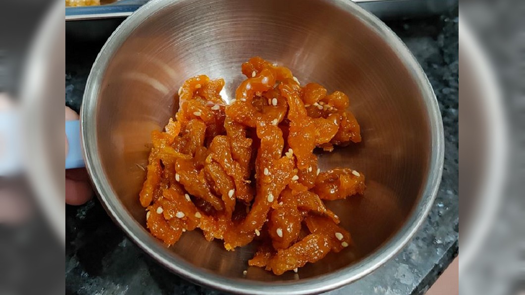 網友稱「豆棗」才是稀飯的靈魂。(圖/翻攝自爆怨公社)