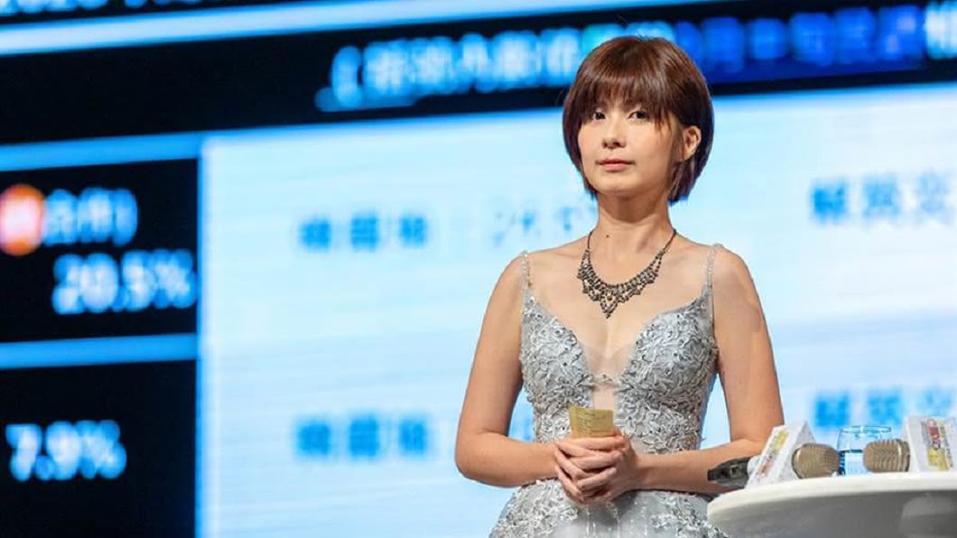 驚爆蔡宜芳「火辣行頭」為張益贍穿 友人曝不倫戀內幕