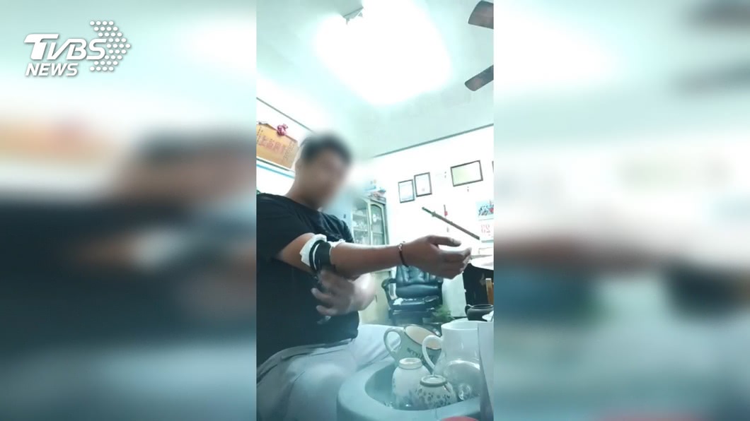 車廠老闆直播等尋仇當生日趴　刀傷送醫