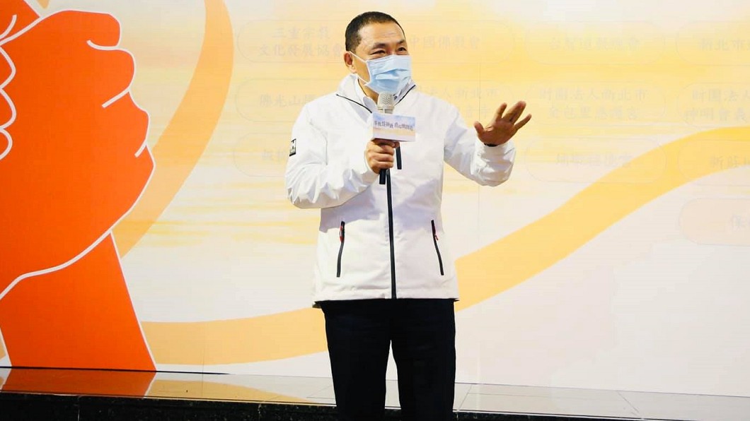 侯友宜禁新北師生出國 律師開槓:無法律依據憑什麼?