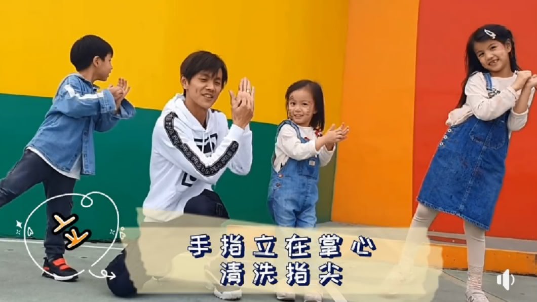 甜點家族被網友大讚太可愛。(圖／翻攝自浩角翔起臉書粉專)