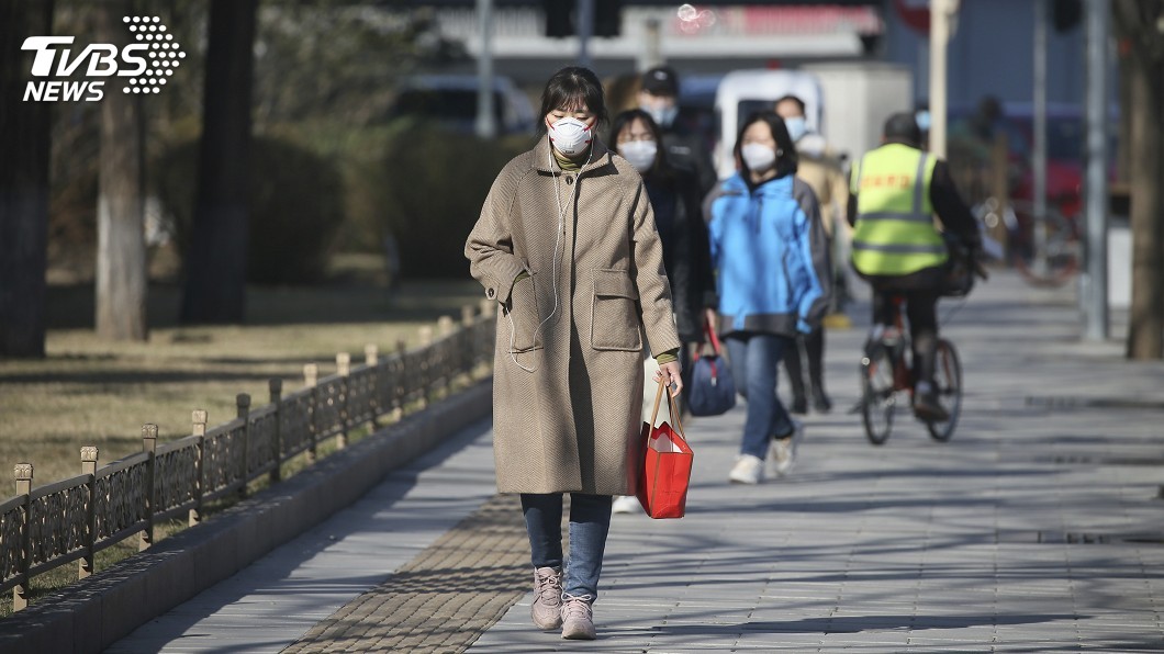 中國放寬戴口罩規定 民眾到戶外建議不戴口罩