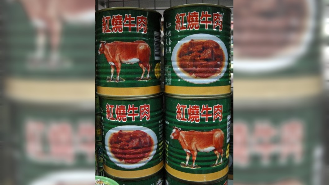 許多退伍的老鳥紛紛現身回應,大讚這款牛肉罐頭超美味的。(圖/翻攝自PTT)