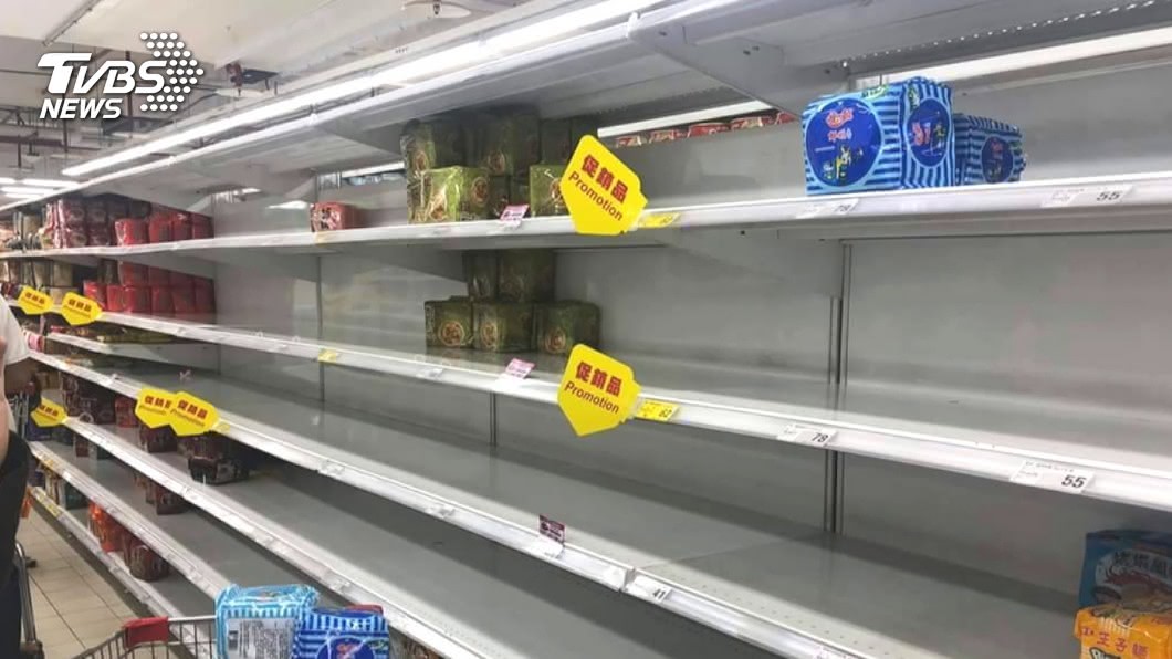 台確診破百例!民衝賣場狂掃3物 網揭背後原因