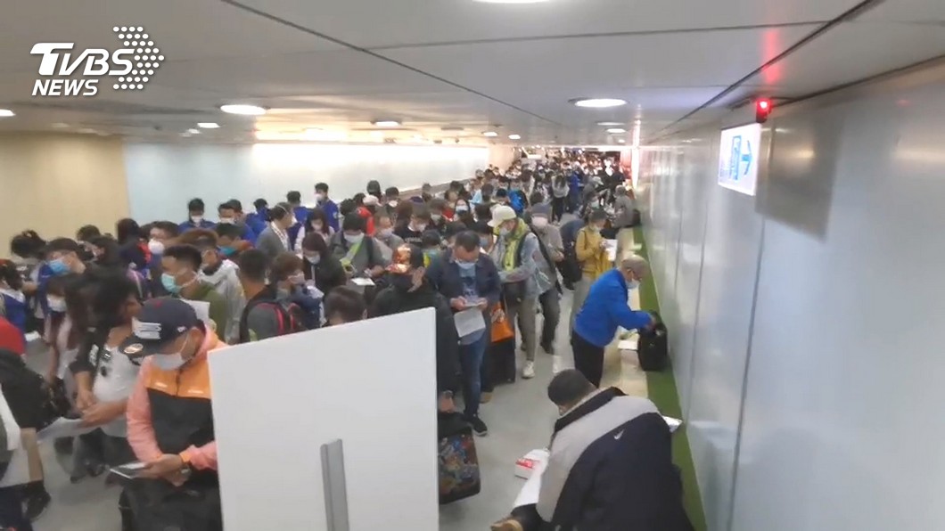 觀光局發禁令　4/30前旅行社停止進出團