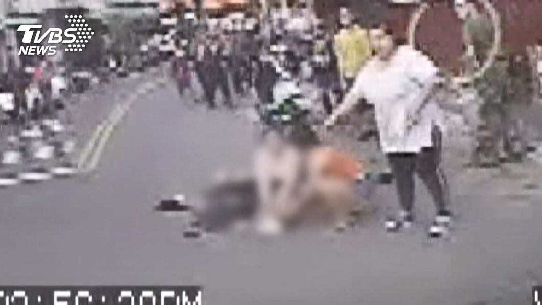 國中生飛刀誤殺同學 家長哽咽發抖道歉