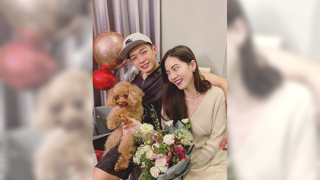 喬喬與辰亦儒愛情長跑10年,於年前傳出喜訊。(圖/翻攝自曾之喬IG)