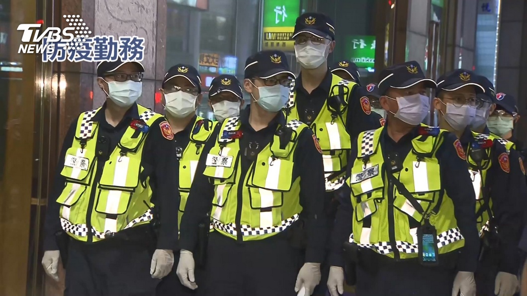 KTV瞄一眼爆混戰！　巡邏警聞聲「趕快來」速逮