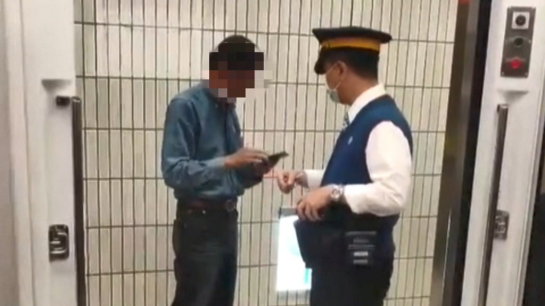 「音量太大」!男搭台鐵遭勸 竟暴怒嗆乘客