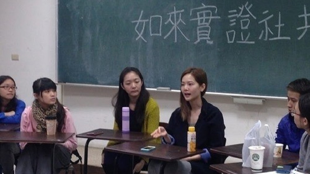 曾之喬曾到台藝大的如來實證社分享心得。(圖/翻攝自台藝大如來實證社)
