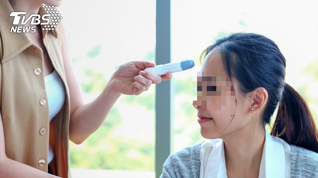 她沒發燒「為何額溫卻總是超標」?原因竟超意外
