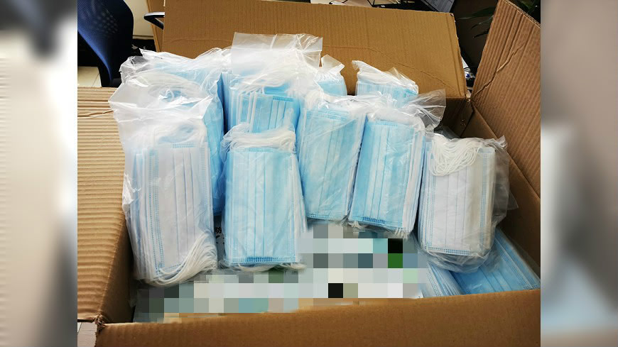 囤貨？男曬整箱口罩炫耀：我都不用排隊　真相神逆轉