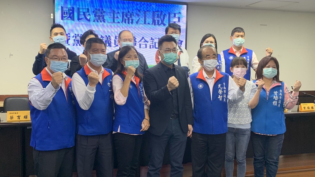 拜會南市議會黨團 江啟臣:拿出行動才是真改革