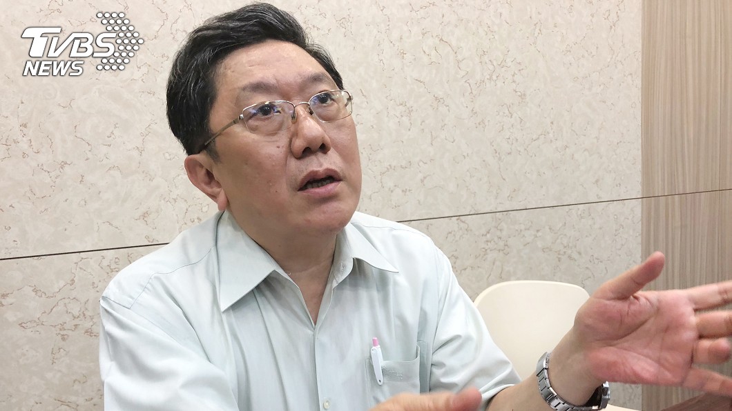 從害怕到談笑自如　專家：台灣證明民主也能抗疫