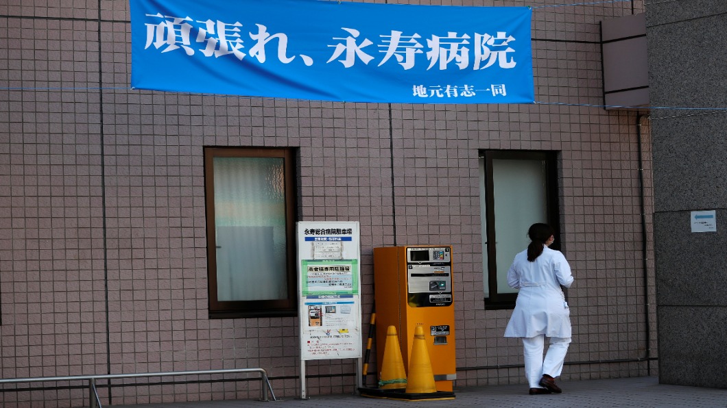 日本檢疫慢.防疫難　醫護崩潰：醫療已崩壞