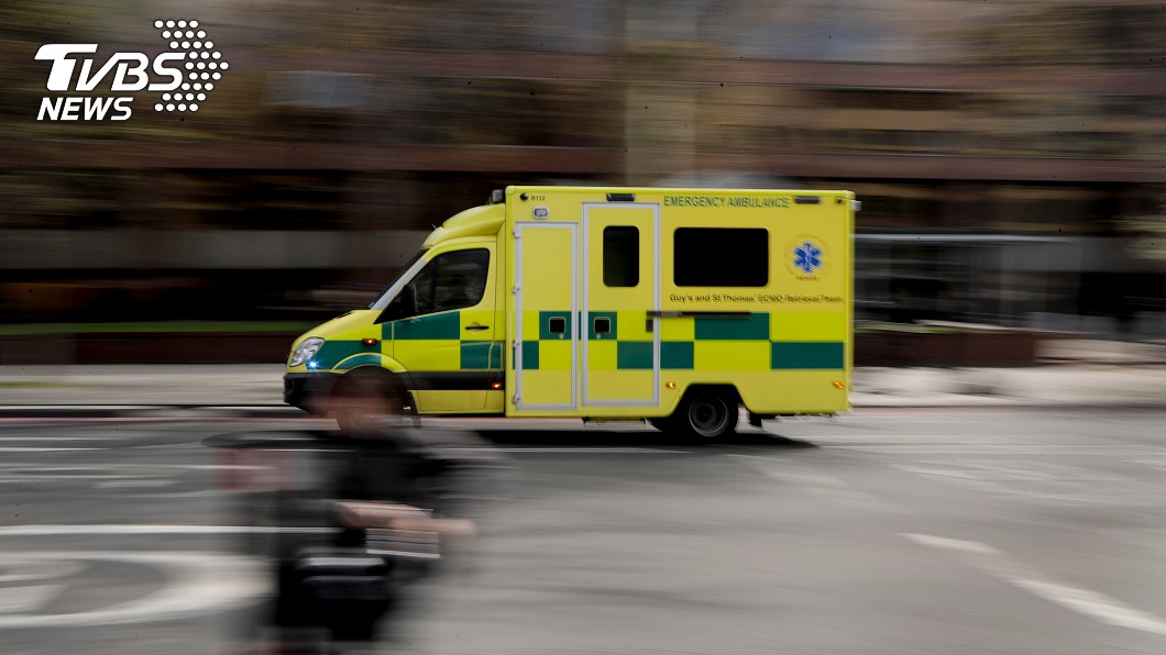 讓親友可以說再見 英國准家人道別武漢肺炎患者