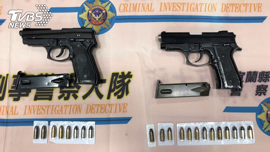 逮捕藥頭 宜警手指伸入犯嫌扳機護弓阻止槍戰