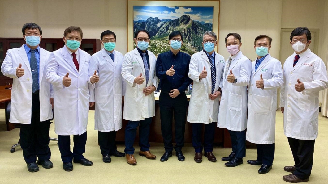 防疫關鍵時刻!基層診所總動員醫師齊心對抗新冠