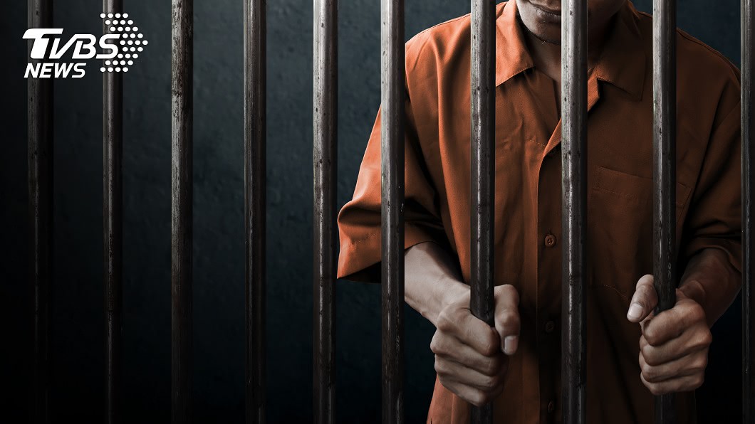 變態男想成為吸血鬼 殺害9旬鄰居奶奶挖心飲血